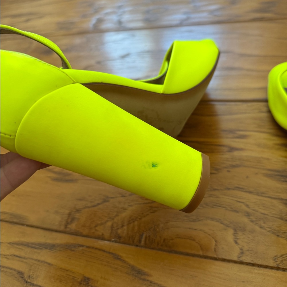 ZARA Neon Yellow T-Strap Block Heel Sandals 6.5 Lime Green Fluo Bright Party Pop - Picture 13 of 14